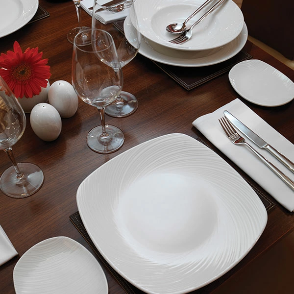 Перечница «Спайро»; фарфор; D=4,H=7.5,B=5.5см; белый