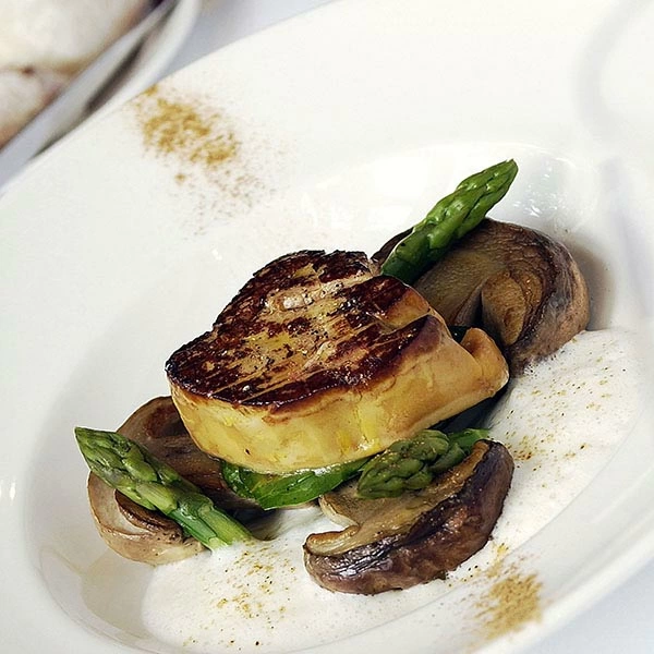 Тарелка глубокая «Монако Вайт»; фарфор; 300мл; D=22,H=3.5см; белый