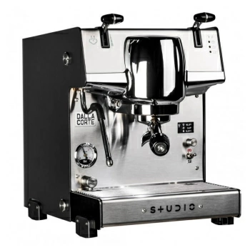 Кофемашина DALLA CORTE STUDIO с подключением к воде, черный