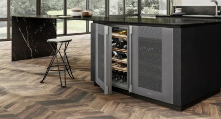 Холодильный шкаф для вина Smeg CVI138LS3