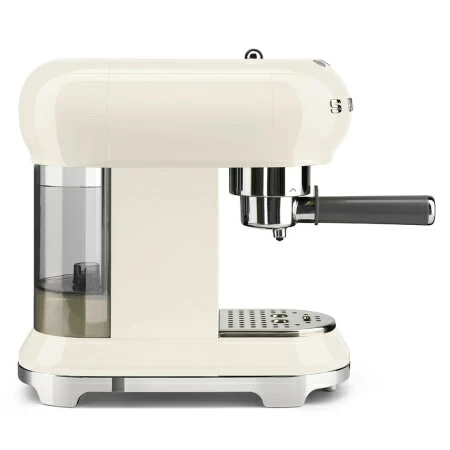 Кофемашина-эспрессо Smeg ECF01CREU