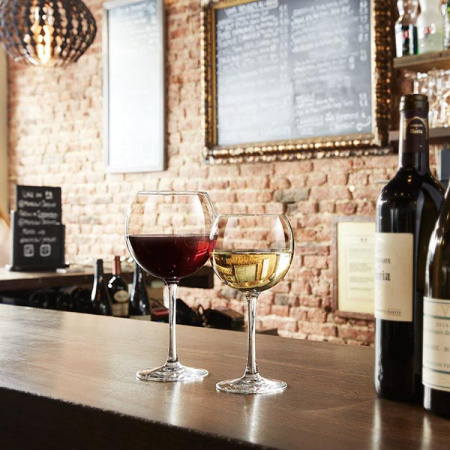 Фото Бокал для вина «Каберне Баллон»; хр.стекло; 580мл; D=81/105,H=210мм; прозр. Бокал для вина «Каберне Баллон»; хр.стекло; 580мл; D=81/105,H=210мм; прозр.