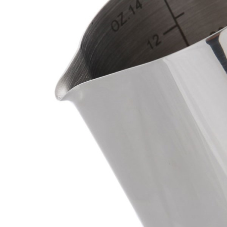 Питчер Classix Pro стальной с разметкой 400мл