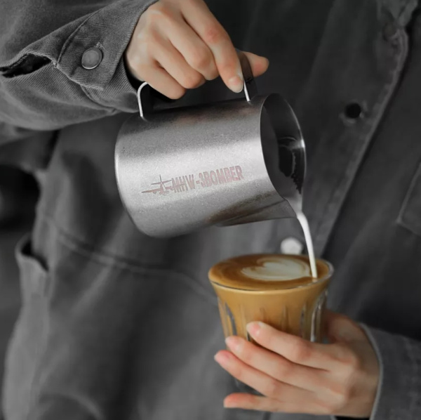 Питчер MHW-3Bomber 3.0 600 мл антрацит