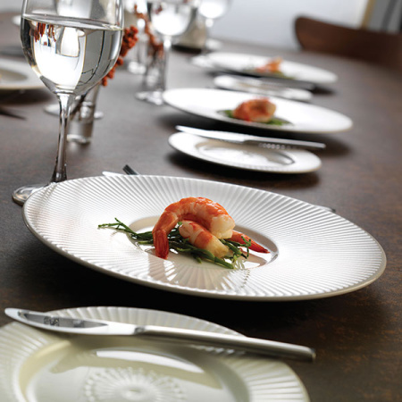 Тарелка мелкая с широк.бортом «Уиллоу»; фарфор; D=28.5см; белый