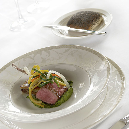 Тарелка мелкая «Антуанетт»; фарфор; D=30,H=2.8см; белый,олив.