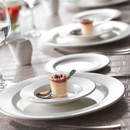 Тарелка мелкая «Монако Вайт»; фарфор; D=25,H=2.2см; белый