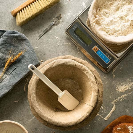 Весы электр. PW-5H 5кг  с адаптер. дискретность 1г.; пластик,металл; H=6.5,L=24.5,B=22.5см; 10вт; се