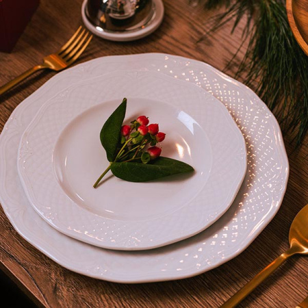 Тарелка мелкая «Афродита»; фарфор; D=21,H=2см; белый