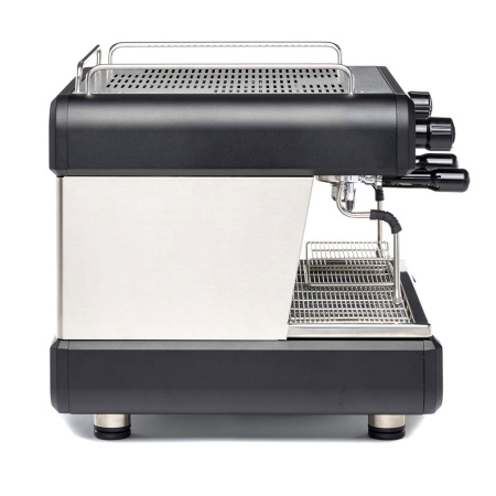 Фото Кофемашина Conti CC100 Compact TC 2 группы, черный Кофемашина Conti CC100 Compact TC 2 группы, черный