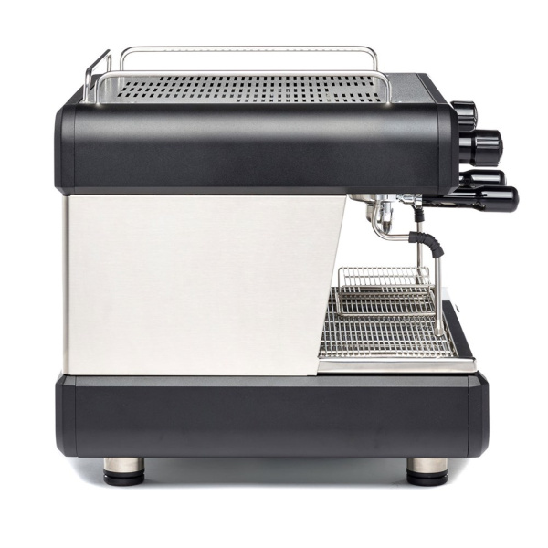 Фото Кофемашина Conti CC100 Compact TC 2 группы, черный Кофемашина Conti CC100 Compact TC 2 группы, черный