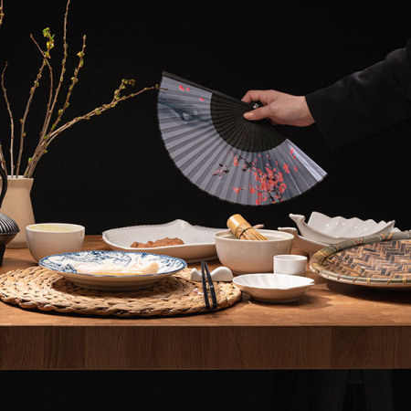 Блюдо-веер на ножках «Кунстверк»; фарфор; H=4,L=20.5,B=17.5см; белый