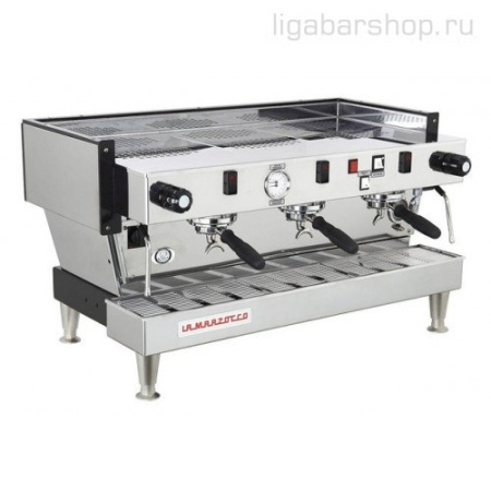 Фото Кофемашина La Marzocco Linea Classic EE 3 gr Кофемашина La Marzocco Linea Classic EE 3 gr