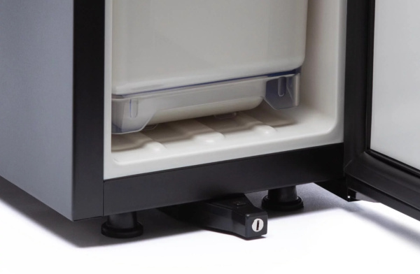 Холодильник ICEBOX MC16DAST