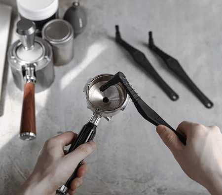 Щетка для чистки группы кофемашины MHW-3Bomber черный