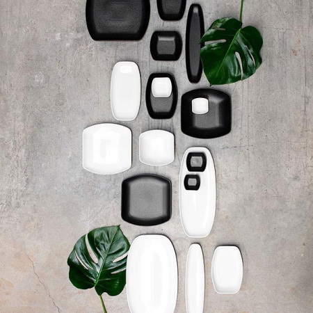 Тарелка квадратная; фарфор; H=2.9,L=26,B=26см; черный