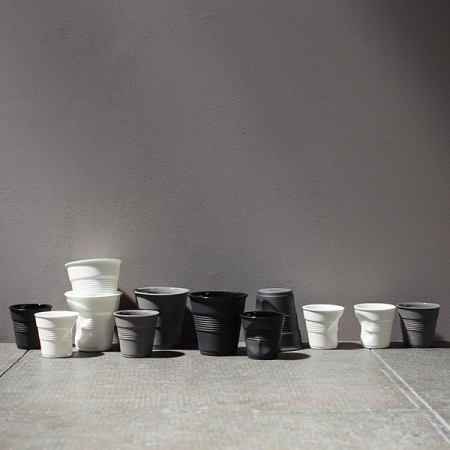 Стакан ”мятый”; фарфор; 1000мл; D=14.2,H=15см; черный