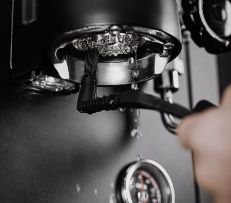 Щетка для чистки группы кофемашины MHW-3Bomber черный