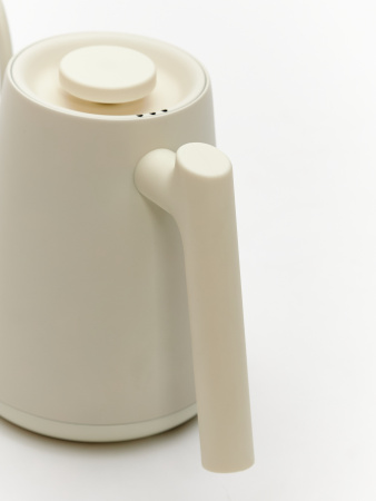 Чайник электрический CBT 1000 мл, белый