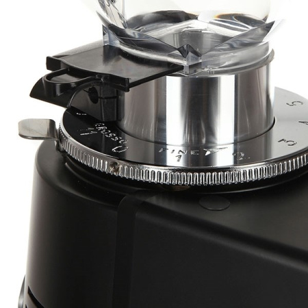 Кофемолка Fiorenzato F83 E черная