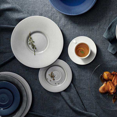 Тарелка мелкая; фарфор; D=18.5см; серый