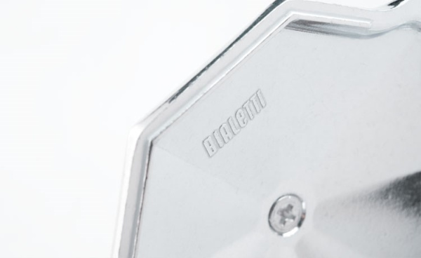 Гейзерная кофеварка Bialetti Moka Express 4 порции