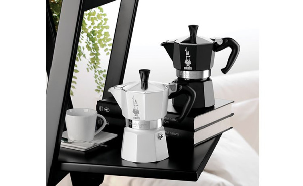 Гейзерная кофеварка Bialetti Moka Express черная 3 порции