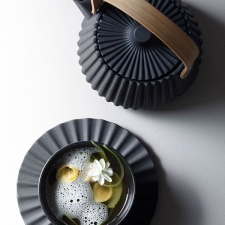 Блюдце Revol Пеко Д=14 В=1.3 см