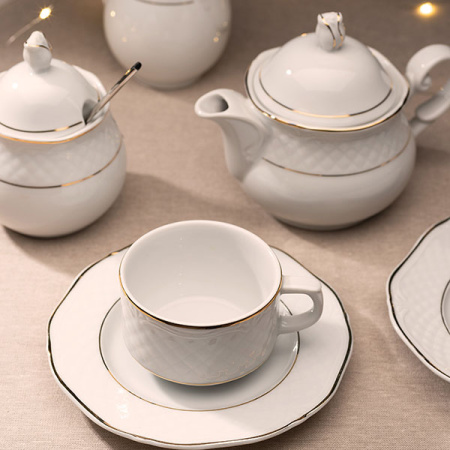 Чайник «Афродита»; фарфор; 400мл; D=17,H=13см; белый,золотой