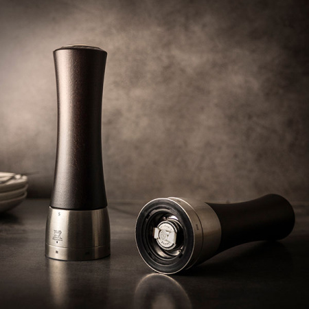 Мельница для соли мех. метал; дерево; D=6.5,H=21см; тем.дерево