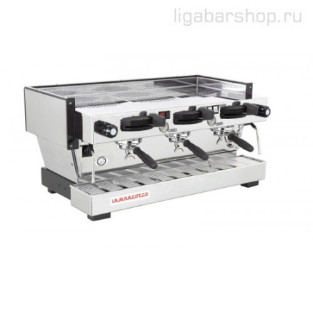 Кофемашина La Marzocco Linea Classic MP 3 gr