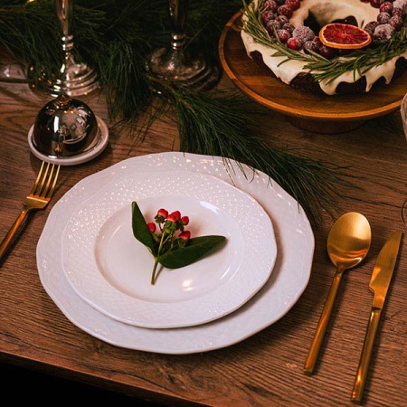 Тарелка мелкая «Афродита»; фарфор; D=27,H=2.2см; белый