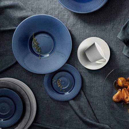 Тарелка мелкая; фарфор; D=18.5см; синий