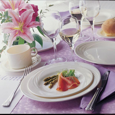 Блюдце «Кипр»; стекло; D=11.5см; слон.кость