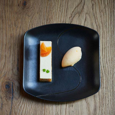 Тарелка квадратная; фарфор; H=2.9,L=20.8,B=20см; черный