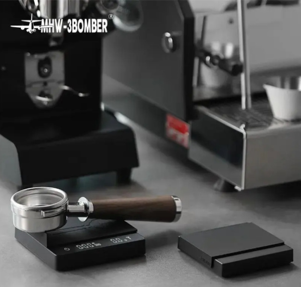 Фото Весы с таймером MHW-3Bomber Cube 2.0 черный Весы с таймером MHW-3Bomber Cube 2.0 черный