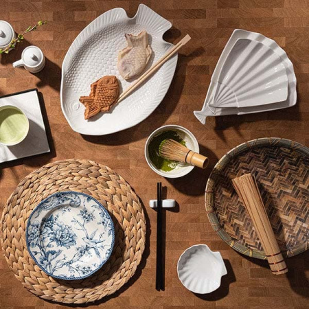 Блюдо-веер на ножках «Кунстверк»; фарфор; H=4,L=20.5,B=17.5см; белый