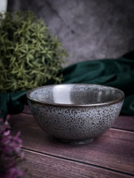 Салатник Porland Frost 320 мл серый