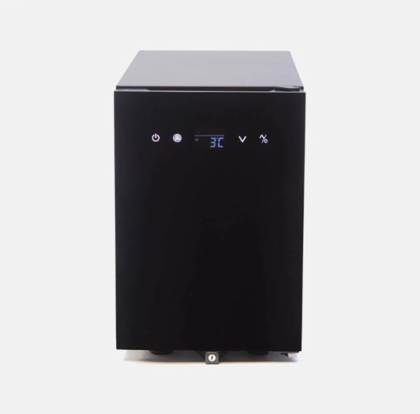 Холодильник ICEBOX MC8DBST