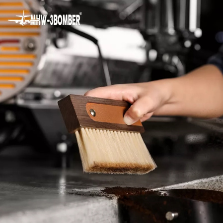 Щетка бариста MHW-3Bomber Line Leather Sheath 145 мм