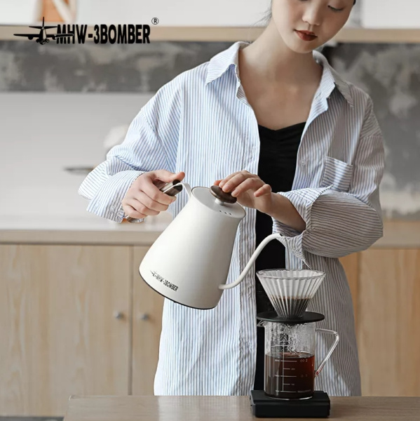 Фото Чайник электрический MHW-3Bomber Orbit 800 мл Чайник электрический MHW-3Bomber Orbit 800 мл