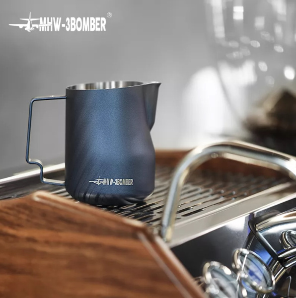 Питчер MHW-3Bomber Turbo 350 мл синий