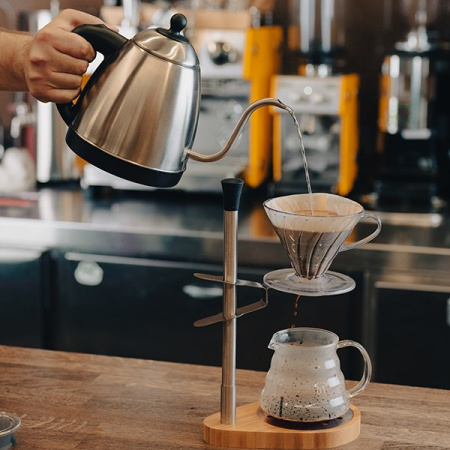 Чайник электрический Doppio 700мл сталь