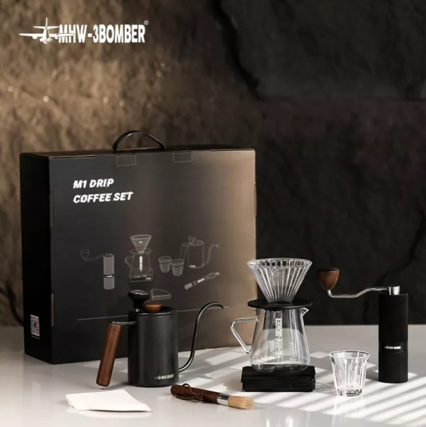 Фото Подарочный набор для заваривания кофе MHW-3Bomber M1, 7 предметов Подарочный набор для заваривания кофе MHW-3Bomber M1, 7 предметов