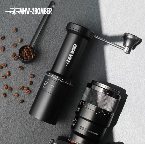 Фото Кофемолка ручная MHW-3Bomber Voyager Кофемолка ручная MHW-3Bomber Voyager