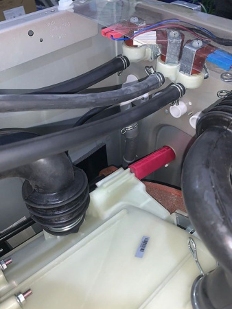 Стиральная машина Haier HCW12C