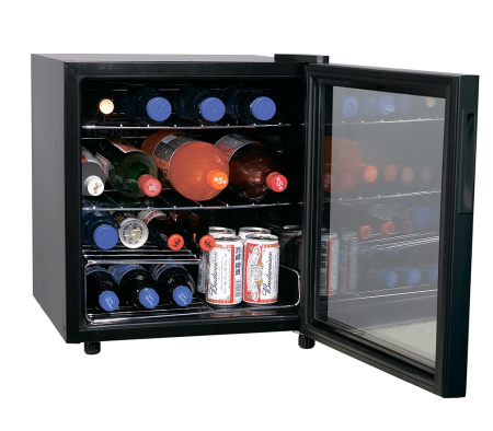 Шкаф холодильный Cooleq TBC-46 черный